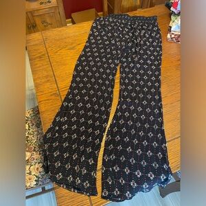 Stylish Black Patterned Women's Pants